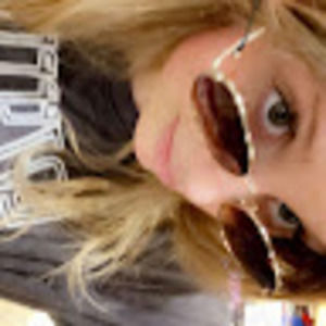 Meet your Posher, Jillian